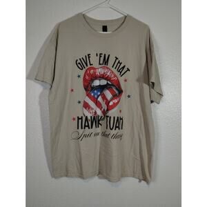 Hawk Tuah Spit on That Thang Men's Size XL American Flag Lips Gildan T-Shirt